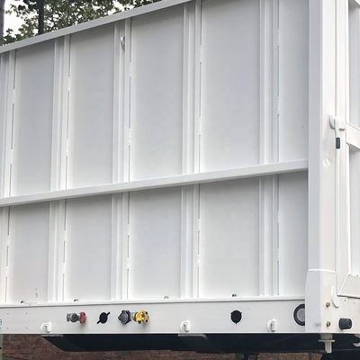 Transport von Kohlefracht mit hoher Seitenwand CIMC HUAJUN Frachtanhänger für den Transport von Vieh