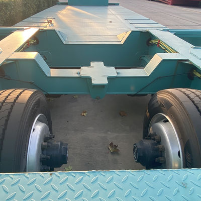Direkt-Low-Bed Semi-Trailer mit 13/16 Tonnen HUAJUN Achse und 3,5 &quot;König Pin